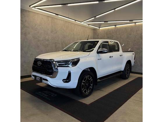 TOYOTA HILUX 2.8 SRV 4X4 CD 16V DIESEL 4P AUTOMÁTICO